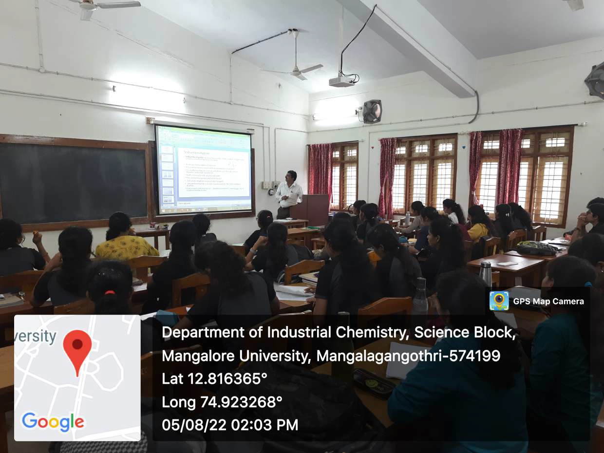 47.Industrial_Chemistry_Lecture_Hall_Room_No._S-39