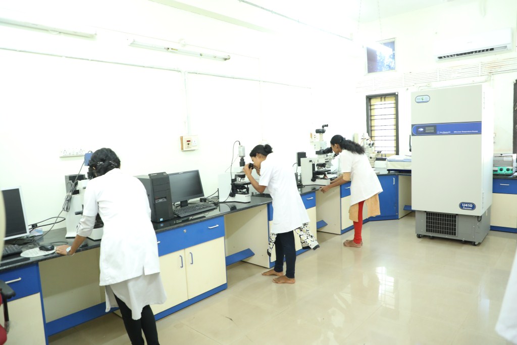 3.Applied_Zoology_Instrument_Room_5_